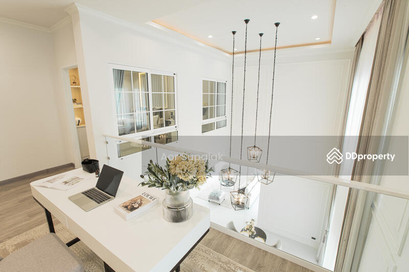 For Sale - The Matias Boromratchachonnani-Thawiwattana, Bangkok
