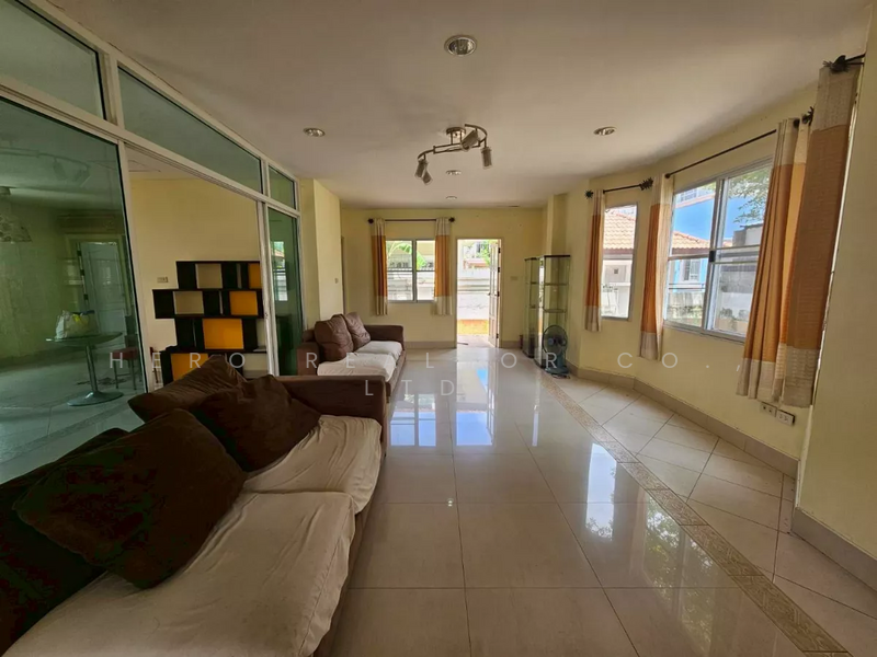 Pattaya 2 Storey Single House for Sale or Rent at Home Park Avenue BRE25188, Chon Buri (Pattaya), Bang Lamung, Bang Lamung (Pattaya), Chon Buri (Pattaya), 3 Bedrooms, 136 sqm, Single Detached House For Sale, by Hero Realtor Co., Ltd., 60002768 - DDproperty.com