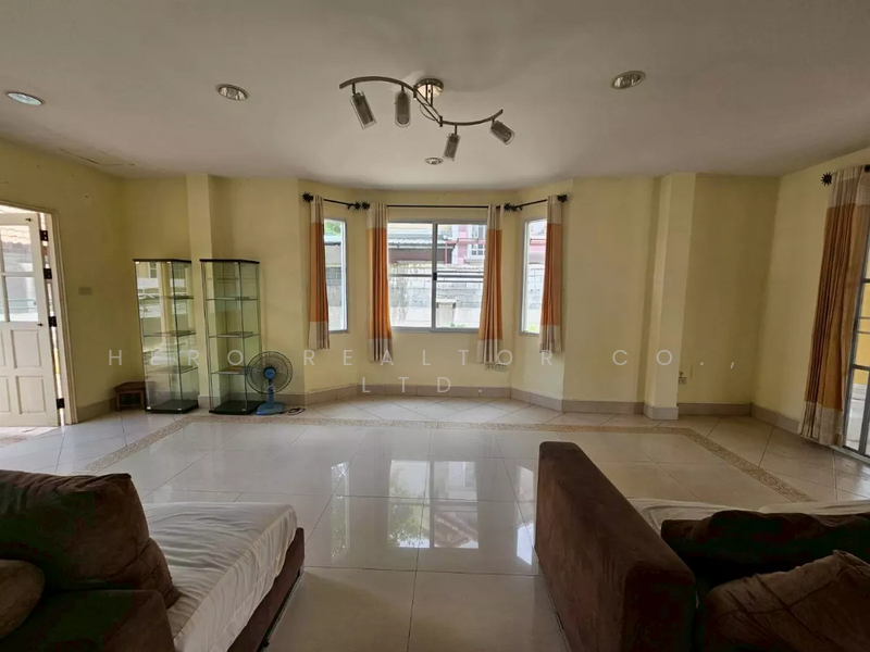 Pattaya 2 Storey Single House for Sale or Rent at Home Park Avenue BRE25188, Chon Buri (Pattaya), Bang Lamung, Bang Lamung (Pattaya), Chon Buri (Pattaya), 3 Bedrooms, 136 sqm, Single Detached House For Sale, by Hero Realtor Co., Ltd., 60002768 - DDproperty.com