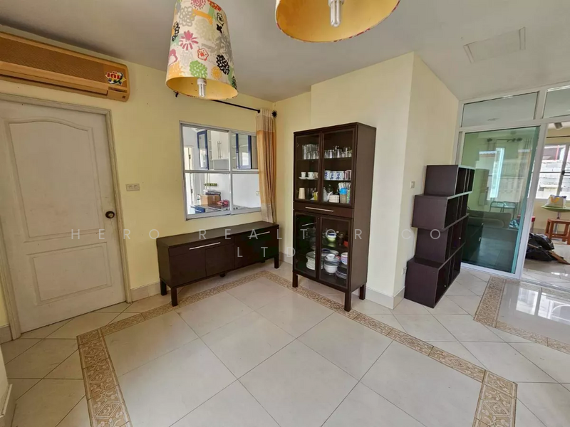 Pattaya 2 Storey Single House for Sale or Rent at Home Park Avenue BRE25188, Chon Buri (Pattaya), Bang Lamung, Bang Lamung (Pattaya), Chon Buri (Pattaya), 3 Bedrooms, 136 sqm, Single Detached House For Sale, by Hero Realtor Co., Ltd., 60002768 - DDproperty.com