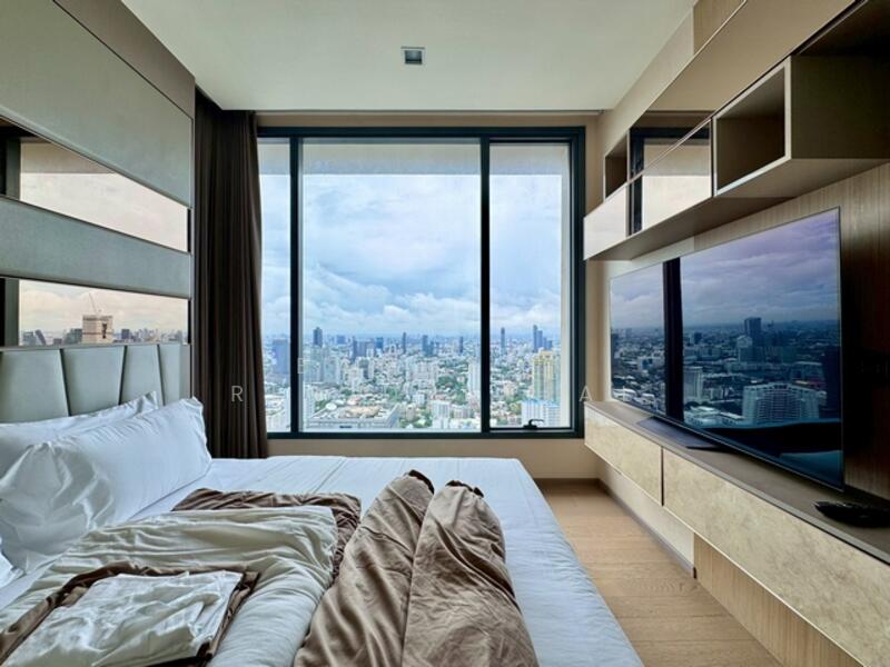 The Esse Asoke, Bangkok, 333 Soi Sukhumvit 21, Sukhumvit Road, Khlongtoei Nua, Watthana, Bangkok, 2 Bedrooms, 74 sqm, Condo For Rent, by Bangkok Residential, 60002811 - DDproperty.com