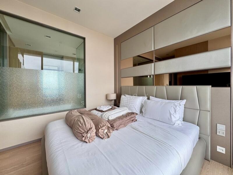 The Esse Asoke, Bangkok, 333 Soi Sukhumvit 21, Sukhumvit Road, Khlongtoei Nua, Watthana, Bangkok, 2 Bedrooms, 74 sqm, Condo For Rent, by Bangkok Residential, 60002811 - DDproperty.com