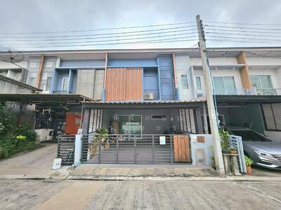 ขาย - Villette Townhome Kanchanapisek : วิลเลต ทาวน์โฮม กาญจนาภิเษก, กรุงเทพ