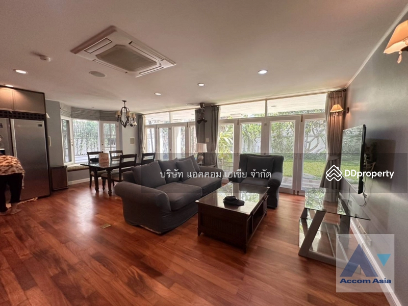 ให้เช่า - 4 Bedrooms House for Rent in New Phetchaburi, Bangkok near BTS Victory Monument, กรุงเทพ