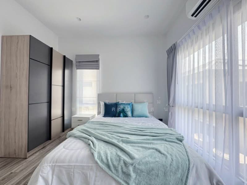 Burasiri Krungthep Kreetha, Bangkok, 95 Soi Pracha Ruam Chai, Hua Mak, Bang Kapi, Bangkok, 1 Bedroom, 196 sqm, Single Detached House For Rent, by Rattapon Sivamok, 60003672 - DDproperty.com