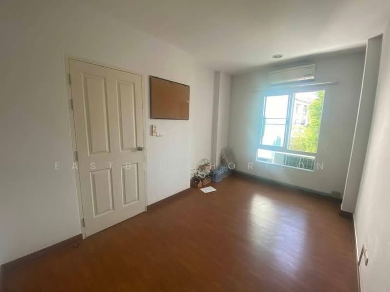Baan Klang Muang Sathorn-Taksin 2, Bangkok, Kanlapaphruek Road, Bangko, Chom Thong, Bangkok, 3 Bedrooms, 167 sqm, Townhouse For Rent, by Eastblue Horizon, 60004587 - DDproperty.com