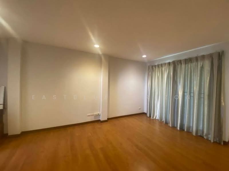 Baan Klang Muang Sathorn-Taksin 2, Bangkok, Kanlapaphruek Road, Bangko, Chom Thong, Bangkok, 3 Bedrooms, 167 sqm, Townhouse For Rent, by Eastblue Horizon, 60004587 - DDproperty.com