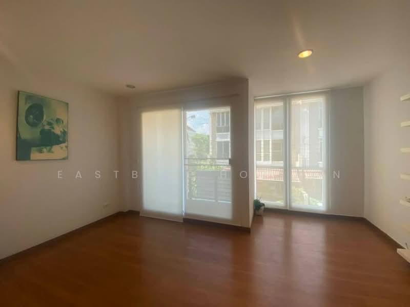 Baan Klang Muang Sathorn-Taksin 2, Bangkok, Kanlapaphruek Road, Bangko, Chom Thong, Bangkok, 3 Bedrooms, 167 sqm, Townhouse For Rent, by Eastblue Horizon, 60004587 - DDproperty.com