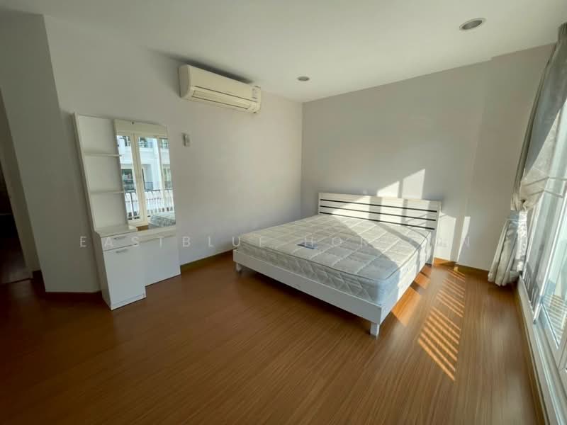 For Rent - Baan Klang Krung Sathorn, Bangkok