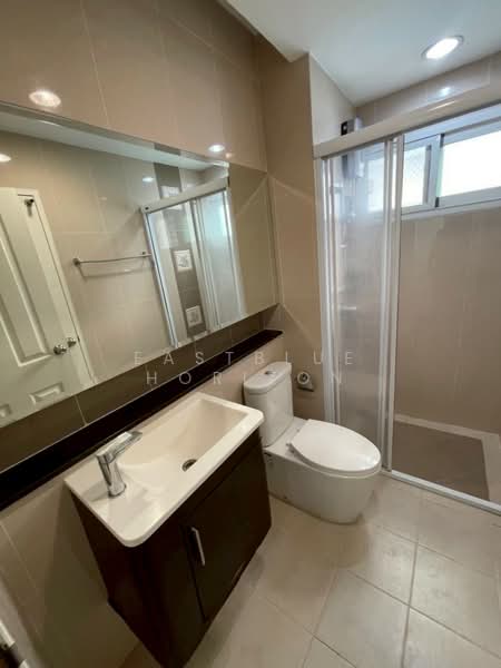 Baan Klang Krung Sathorn, กรุงเทพ, บางโคล่, บางคอแหลม, กรุงเทพ, 200 ตร.ม., ทาวน์เฮ้าส์ ให้เช่า, โดย Eastblue Horizon, 60004756 - DDproperty.com