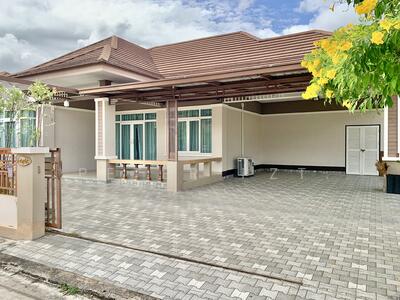 ขาย - บ้านชั้นเดียว 3 ห้องนอน ที่ปาล์มพลาบีช บ้านฉาง ระยอง พร้อมที่ดินเปล่าแปลงใหญ่!, ระยอง