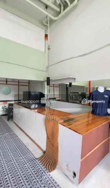 For Rent - ให้เช่าร้านค้า/shop ชั้นเดียว ติดถนนจรัญสนิทวงศ์, Bangkok