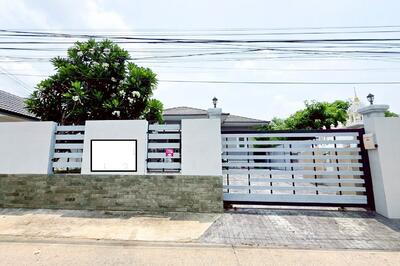 ขาย - WR-874321 บ้านเดี่ยวต้นโพธิ์ ซ.หมู่บ้านมังกรทอง สิงห์บุรี ใกล้ศาลหลักเมือง, สิงห์บุรี