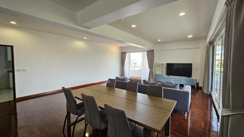 Prompong Mansion, Bangkok, 36 Soi Sukhumvit 39, Khlongtoei Nua, Watthana, Bangkok, 3 Bedrooms, 260 sqm, Condo For Rent, by Wiphada Phairam, 60006265 - DDproperty.com