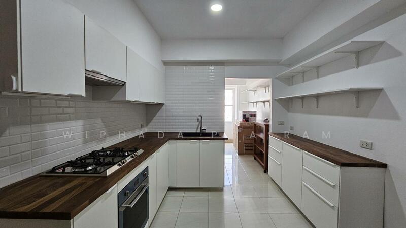 Prompong Mansion, Bangkok, 36 Soi Sukhumvit 39, Khlongtoei Nua, Watthana, Bangkok, 3 Bedrooms, 260 sqm, Condo For Rent, by Wiphada Phairam, 60006265 - DDproperty.com