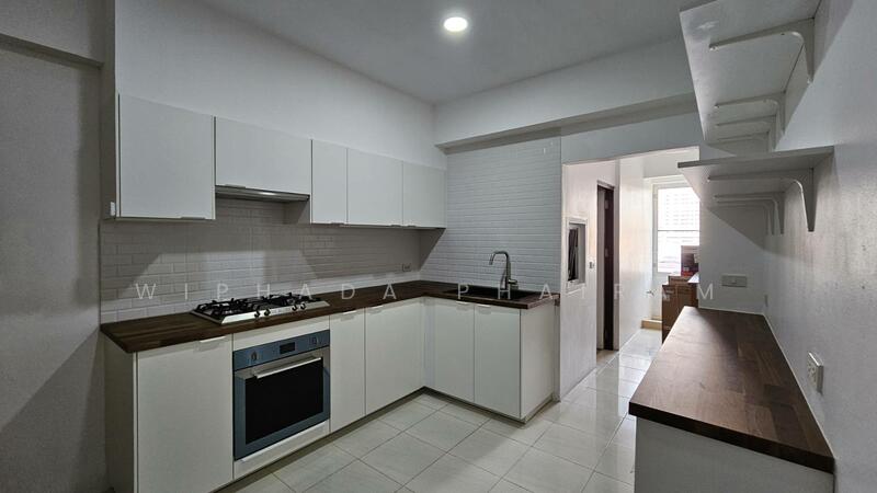 Prompong Mansion : พร้อมพงศ์ แมนชั่น, กรุงเทพ, 36 ซอย สุขุมวิท 39, คลองเตยเหนือ, วัฒนา, กรุงเทพ, 260 ตร.ม., คอนโด ให้เช่า, โดย Wiphada Phairam, 60006265 - DDproperty.com
