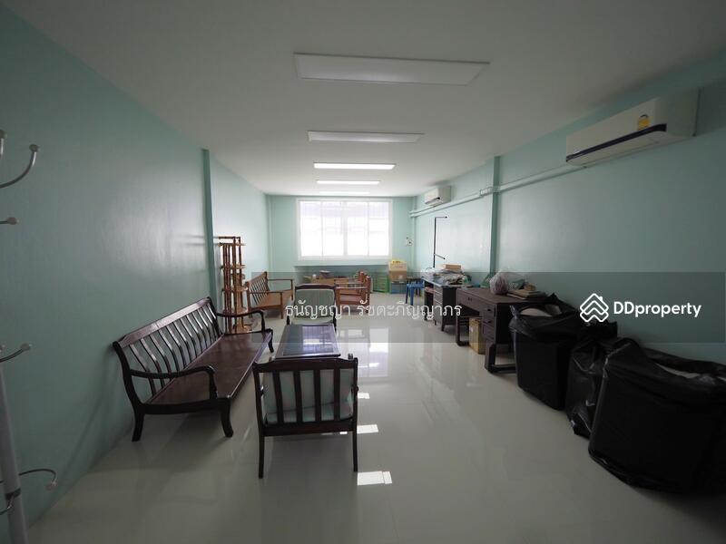 For Sale - Commercial building, Nong Mon Market, Bangsaen, Chon Buri