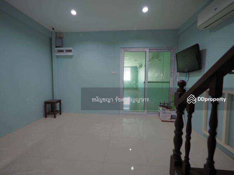For Sale - Commercial building, Nong Mon Market, Bangsaen, Chon Buri