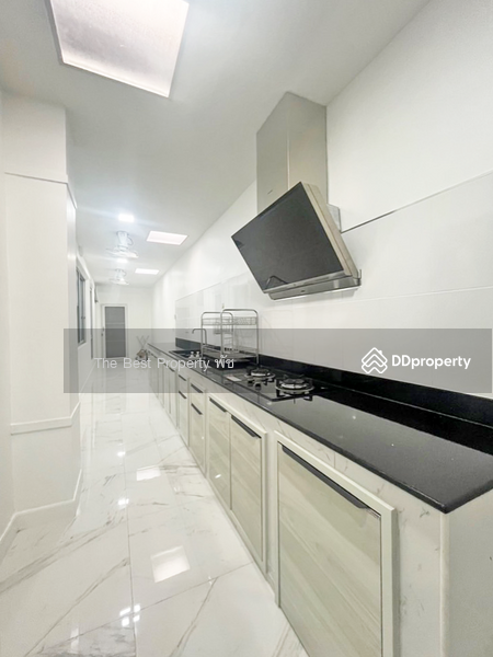 ขาย - Villa Nova Teparak : วิลล่า โนวา เทพารักษ์, สมุทรปราการ