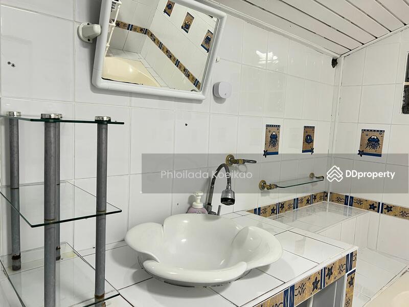ขาย - 4-Br Villa in Ao Noi, ประจวบคีรีขันธ์