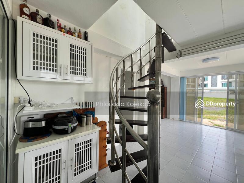 For Sale - 4-Br Villa in Ao Noi, Prachuap Khiri Khan
