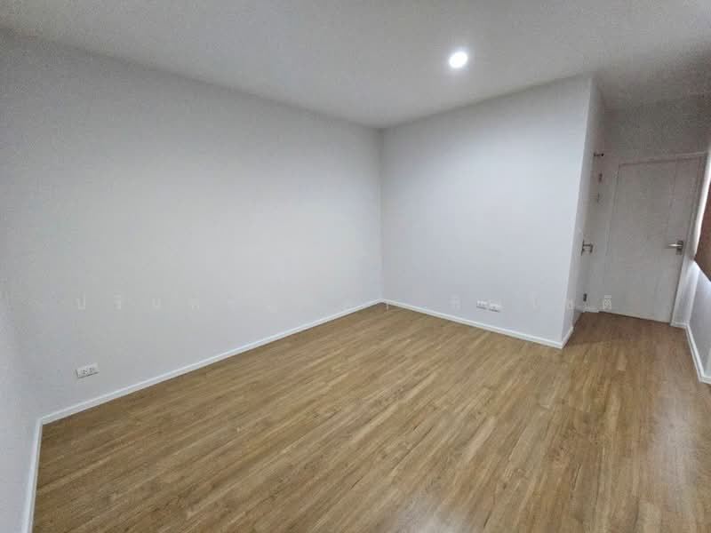 Baan Klang Muang The Edition Rama 9-Krungthep Kreetha : บ้านกลางเมือง ดิ อิดิชั่น พระราม9-กรุงเทพกรีฑา, กรุงเทพ, ถนนกาญจนาภิเษก 23, สะพานสูง, สะพานสูง, กรุงเทพ, 218 ตร.ม., บ้านเดี่ยว ให้เช่า, โดย ปรินทร์ญาดา ชิณโชติ, 60007272 - DDproperty.com