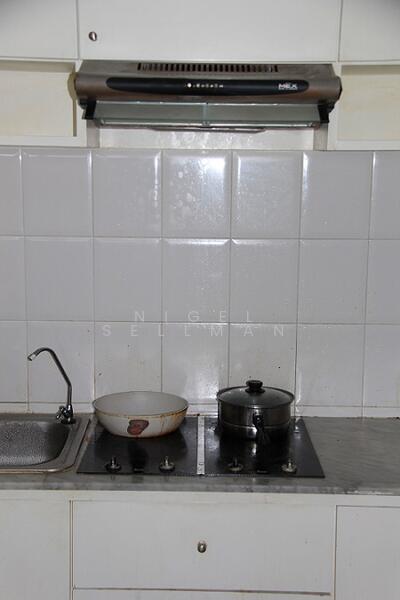 For Sale - Tara Ruen Ake, Bangkok