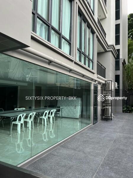 For Rent - Commercial Shop In Prompong, Bangkok