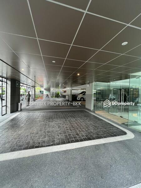 For Rent - Commercial Shop In Prompong, Bangkok