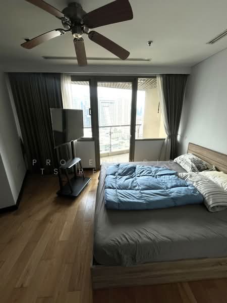 The Lakes, Bangkok, 123 Ratchadaphisek Road, Khlong Toei, Khlong Toei, Bangkok, 3 Bedrooms, 254 sqm, Condo For Rent, by PROPERTYSIGHTS REAL ESTATE, 60008034 - DDproperty.com