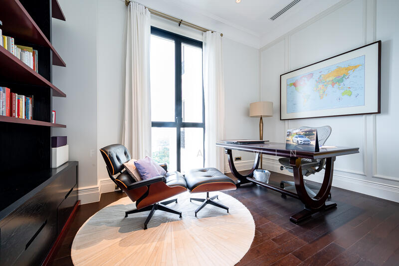 98 Wireless, Bangkok, 98 Wireless Road, Lumphini, Pathum Wan, Bangkok, 2 Bedrooms, 121 sqm, Condo For Rent, by Frank Akawin, 60008219 - DDproperty.com