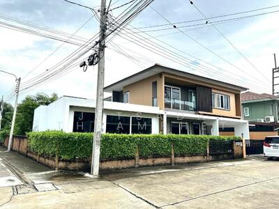 ขาย - Golden Village Onnut-Pattanakan : โกลเด้น วิลเลจ อ่อนนุช-พัฒนาการ, กรุงเทพ