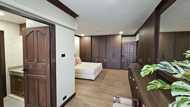Charan Tower Residences by Aspira, Bangkok, 19 Soi Sukhumvit 43, Khlong Tan Nua, Watthana, Bangkok, 4 Bedrooms, 320 sqm, Apartment For Rent, by BANGKOK PROPERTY AGENTS CO., LTD., 60008736 - DDproperty.com