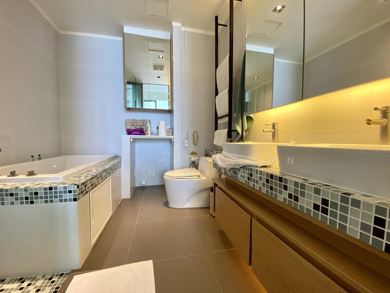 For Sale - Pattaya Modus Beachfront Resort, Chon Buri (Pattaya)