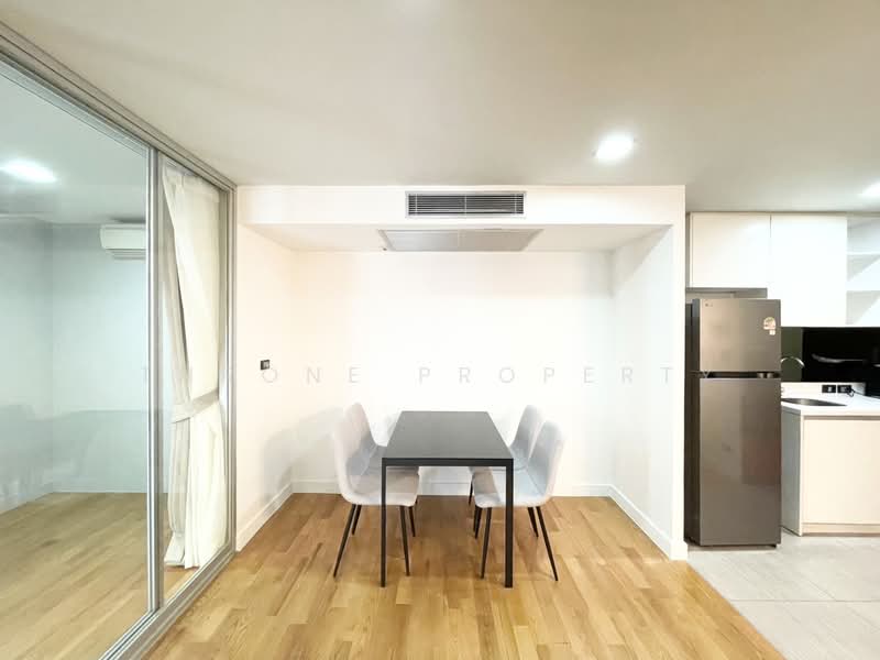 Quad Silom : ควอด สีลม, กรุงเทพ, 63 ซอยพิพัฒน์ 2 ถนนสีลม, สุริยวงศ์, บางรัก, กรุงเทพ, 54 ตร.ม., คอนโด ขาย, โดย BEYOND 360 COMPANY LIMITED , 60009630 - DDproperty.com