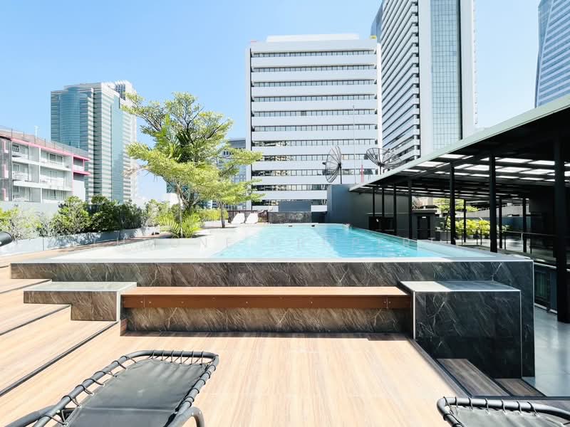 Quad Silom : ควอด สีลม, กรุงเทพ, 63 ซอยพิพัฒน์ 2 ถนนสีลม, สุริยวงศ์, บางรัก, กรุงเทพ, 54 ตร.ม., คอนโด ขาย, โดย BEYOND 360 COMPANY LIMITED , 60009630 - DDproperty.com