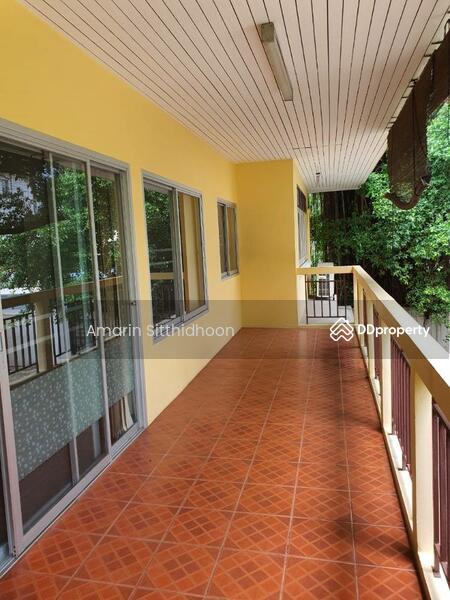 For Sale - Land with House near BTS Saphan Khwai, Bangkok