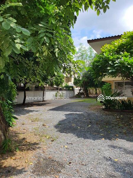 For Sale - Land with House near BTS Saphan Khwai, Bangkok