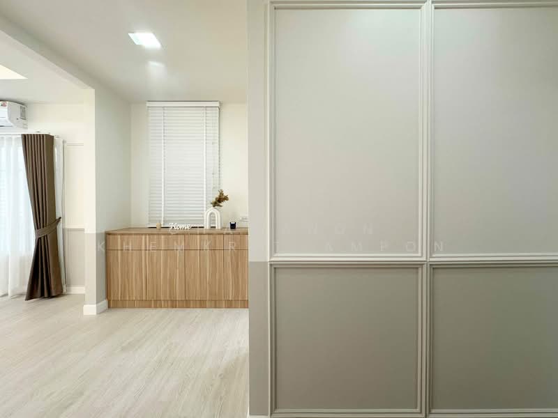 passorn Prestige รังสิตคลองสอง, ปทุมธานี, ประชาธิปัตย์, ธัญบุรี, ปทุมธานี, 180 ตร.ม., บ้านเดี่ยว ขาย, โดย Chawanon Khemkrit-Ampon, 60009932 - DDproperty.com