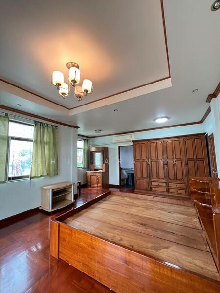 ไม่ทราบชื่อ, Bangkok, Lat Phrao, Lat Phrao, Bangkok, 7 Bedrooms, 600 sqm, Single Detached House For Rent, by Khun Aranya, 60010094 - DDproperty.com