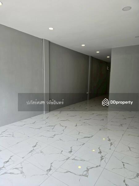 For Rent - For rent: Sales space on Ekachai Road (Soi Ekachai 109 entrance), Bangkok