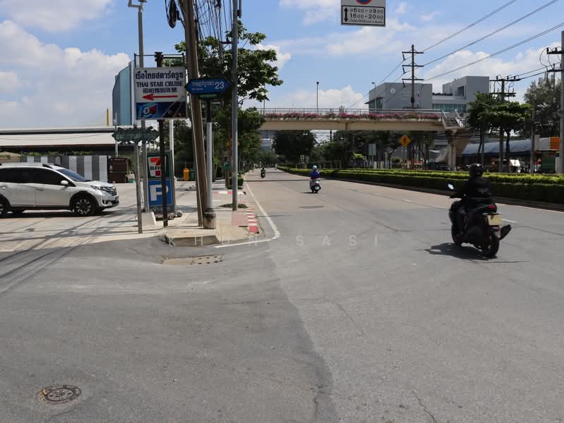 For Sale - ที่ดินติดแม่น้ำเจ้าพระยา ถนนราษฎร์บูรณะซอย 23 เนื้อที่  5-2-0 ไร่ 2,200 ตารางวา , Bangkok