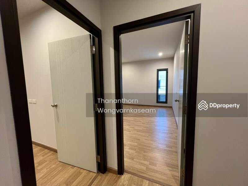 For Sale - Living Loft Lamlukka-Khlong 9, Pathum Thani