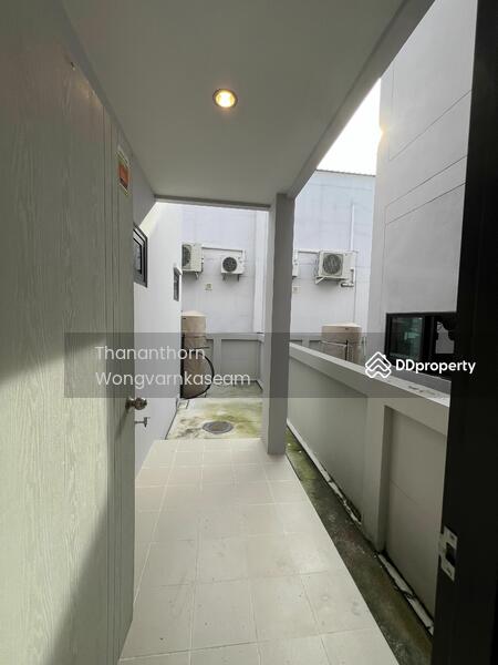 For Sale - Living Loft Lamlukka-Khlong 9, Pathum Thani