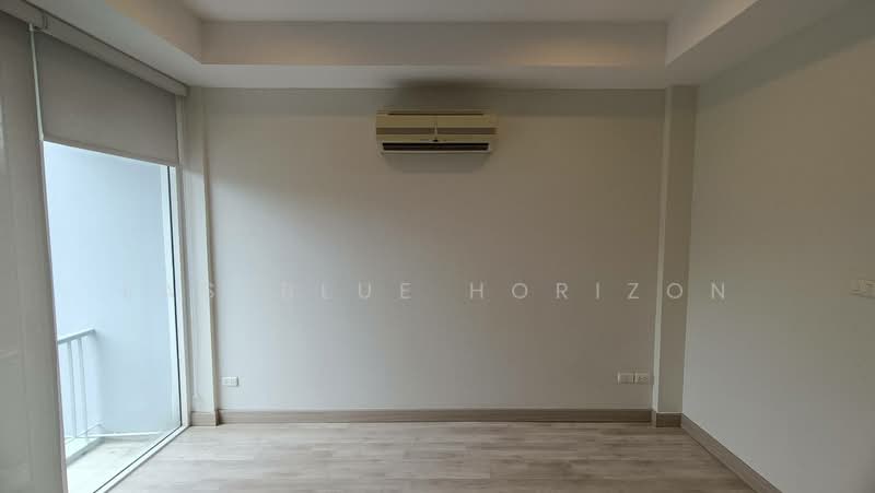 Thanapat Haus Sathorn - Narathiwas : ธนาพัฒน์ เฮ้าส์ สาทร - นราธิวาสฯ, กรุงเทพ, ซอยชื่นจิตร ถนนนนทรี, ช่องนนทรี, ยานนาวา, กรุงเทพ, 175 ตร.ม., ทาวน์เฮ้าส์ ให้เช่า, โดย Eastblue Horizon, 60011316 - DDproperty.com