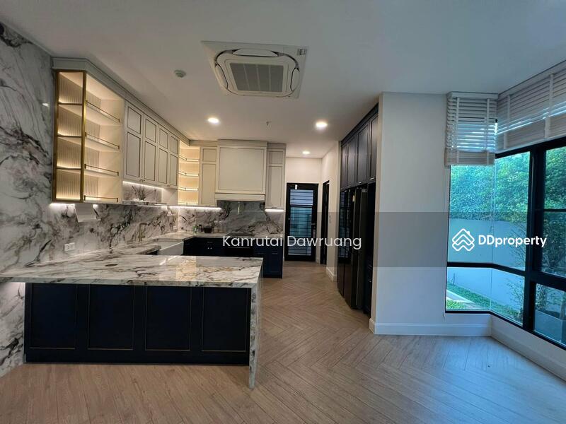 For Rent - Nantawan Rama 9 - New Krungthepkreetha, Bangkok