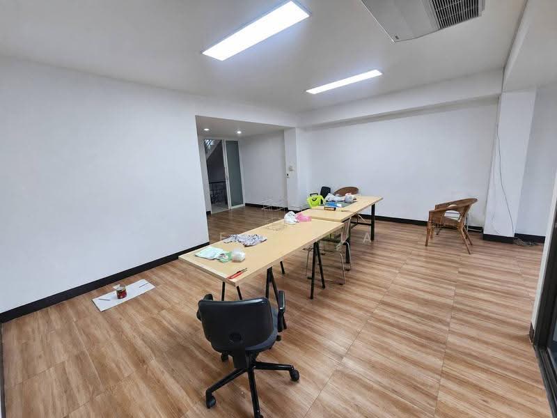 Home office for rent, Ratchawithi-Phaya Thai (SPSAD2900), กรุงเทพ, ถนนพญาไท, ราชเทวี, กรุงเทพ, 920 ตร.ม., ตึกแถว-อาคารพาณิชย์ ให้เช่า, โดย Agent Pla, 60011894 - DDproperty.com