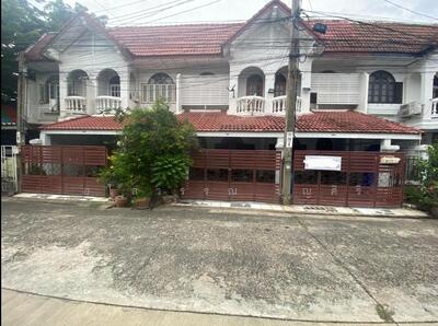 ขาย - หมู่บ้าน เกษรา, กรุงเทพ