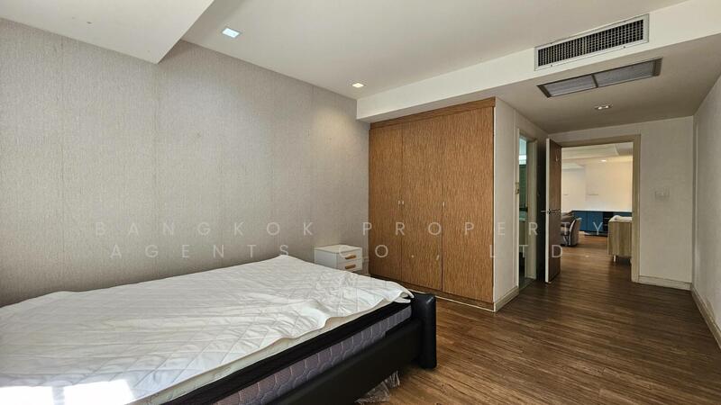 Royal Castle Sukhumvit : รอยัล คาสเซอร์ สุขุมวิท, กรุงเทพ, 30 ซอยสุขุมวิท 39, คลองเตยเหนือ, วัฒนา, กรุงเทพ, 160 ตร.ม., คอนโด ให้เช่า, โดย BANGKOK PROPERTY AGENTS CO., LTD., 60011998 - DDproperty.com