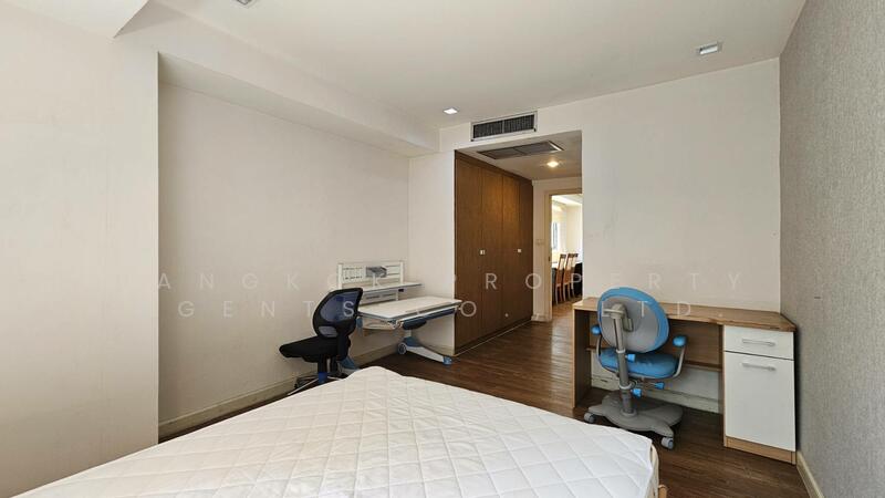 Royal Castle Sukhumvit, Bangkok, 30 Soi Sukhumvit 39, Khlongtoei Nua, Watthana, Bangkok, 3 Bedrooms, 160 sqm, Condo For Rent, by BANGKOK PROPERTY AGENTS CO., LTD., 60011998 - DDproperty.com